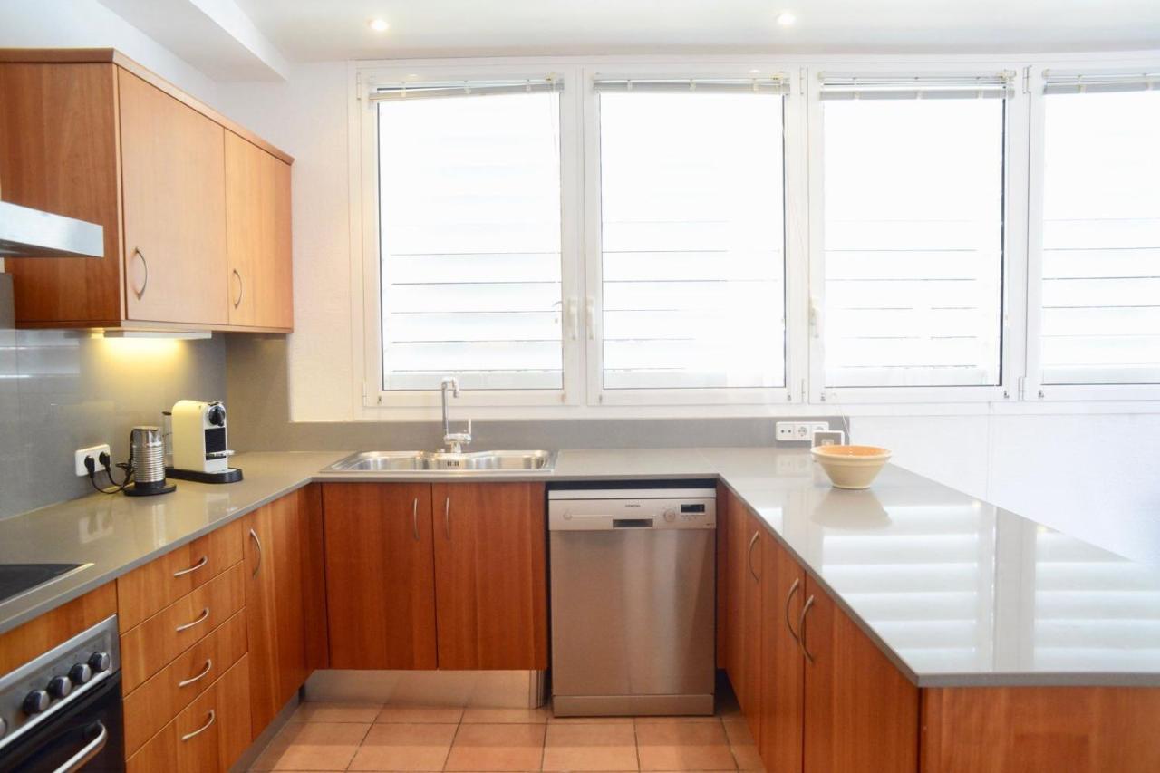 Beachfront Duplex With Terrace And Sea Views - Cadaques Ngoại thất bức ảnh