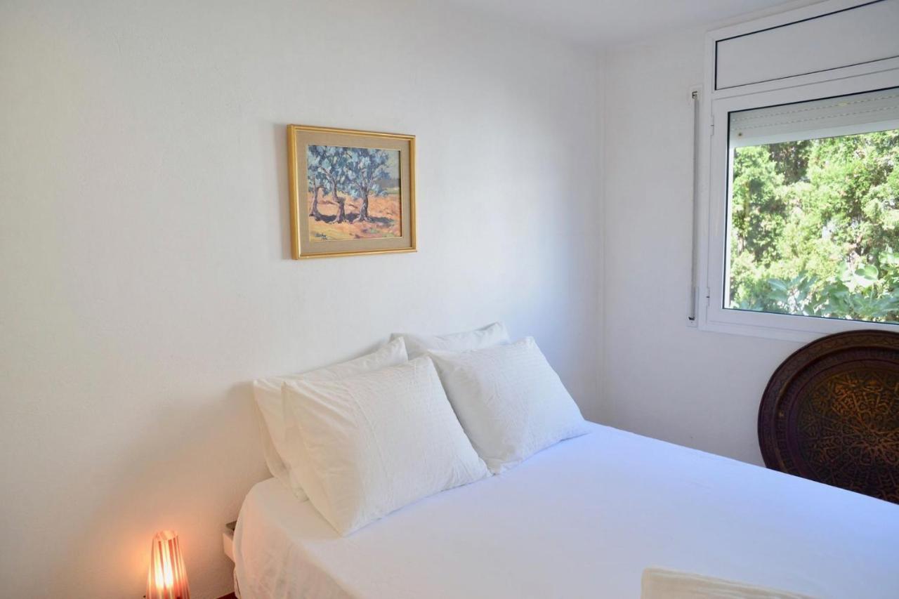 Beachfront Duplex With Terrace And Sea Views - Cadaques Ngoại thất bức ảnh