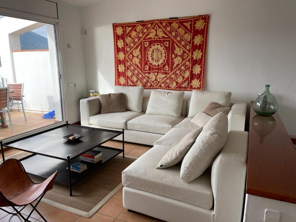 Beachfront Duplex With Terrace And Sea Views - Cadaques Ngoại thất bức ảnh